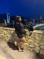 607917376: Chica busca chico en Alicante