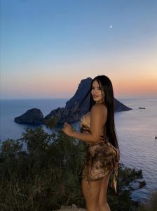 Chica busca chico en Barcelona: 