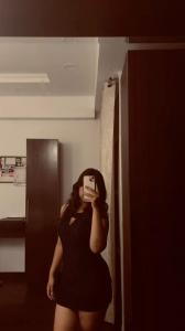 Chica busca chico en Cádiz: 