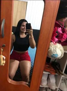 643071612: Chica busca chico en Navarra