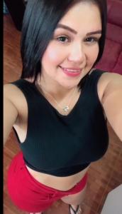 643071612: Chica busca chico en Navarra