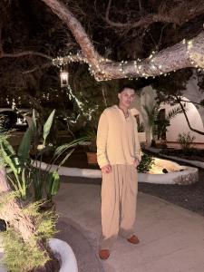 611860338: Chico busca chica en Alicante