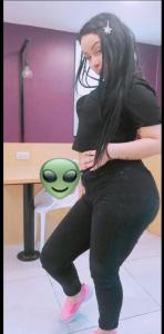 692856959: Chica busca chico en Gerona