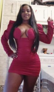 617014058: Chica busca chico en Navarra