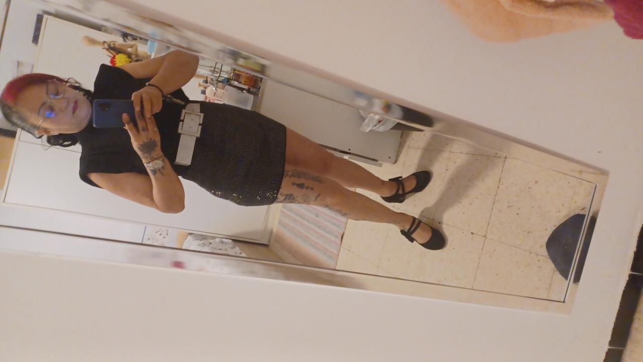 Chica busca chico en Sevilla: 