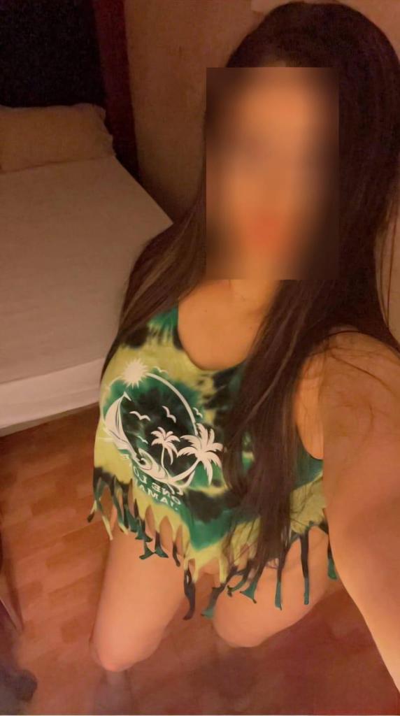 Chica busca chico en Alicante: 