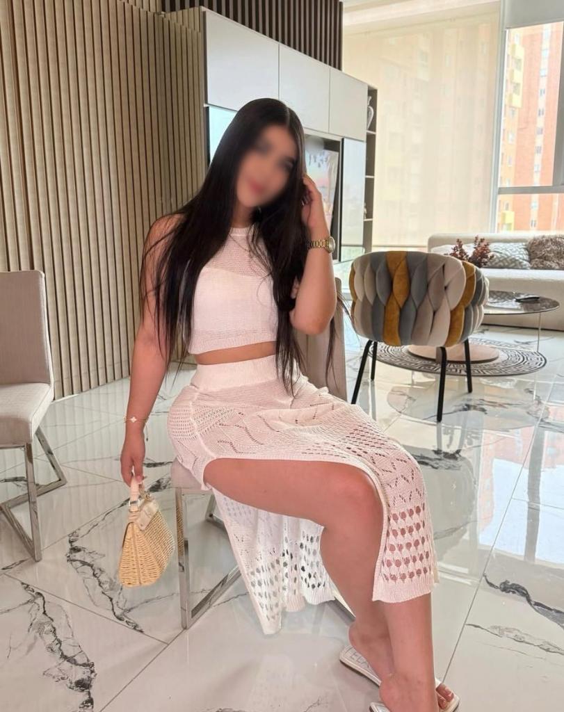 Chica busca chico en Tenerife: 