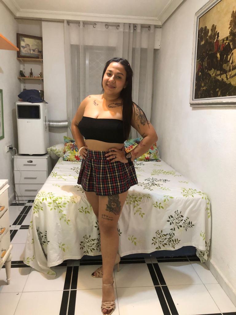 Chica busca chico en Murcia: Chica busca chico