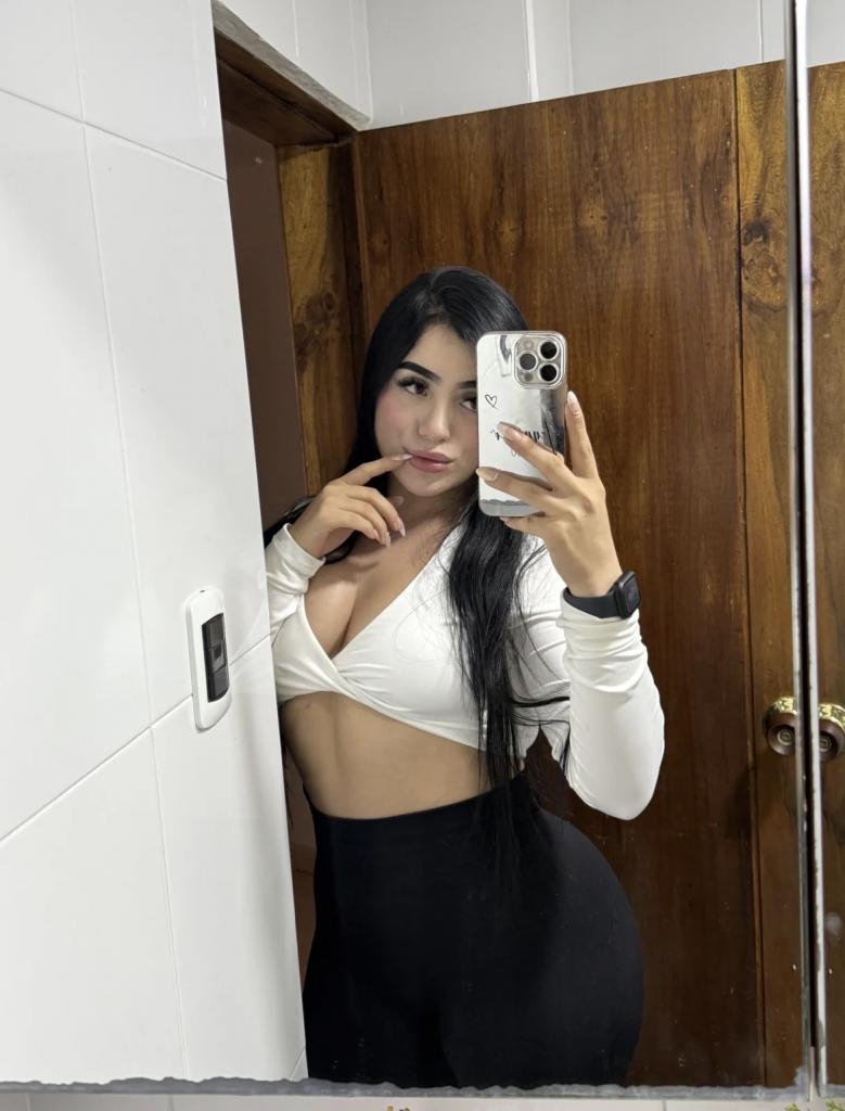 Chica busca chico en Tenerife: 