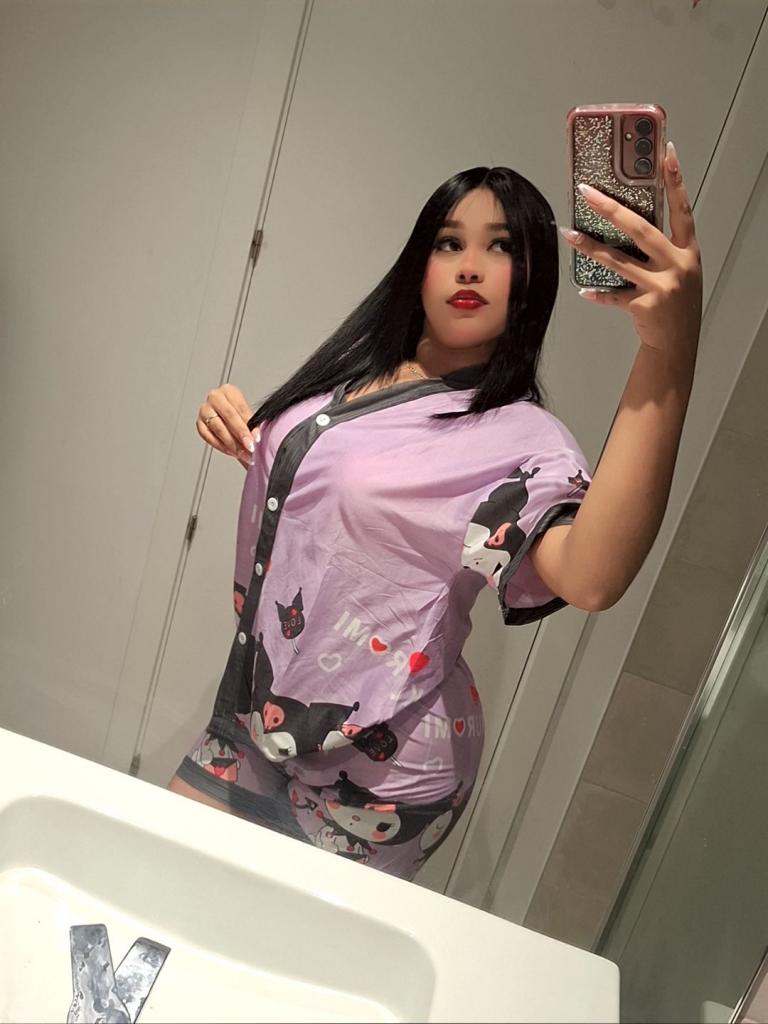 Chica busca chico en Alicante: Chica busca chico