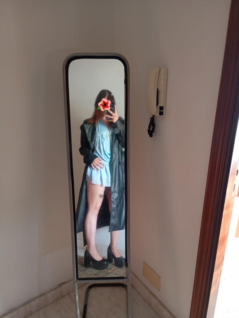 Chica busca chico en Pontevedra: 