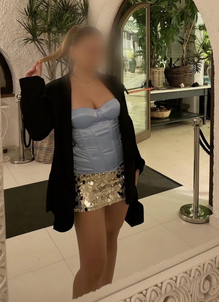 Chica busca chico en Murcia: Chica busca chico