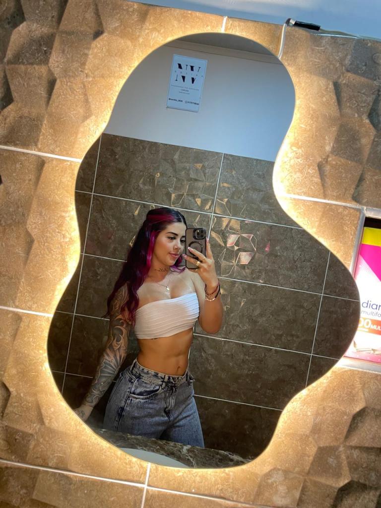 602437491: Chica busca chico en Málaga