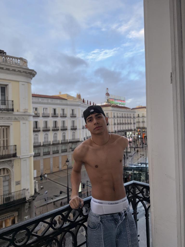 Chico busca chica en Madrid: 