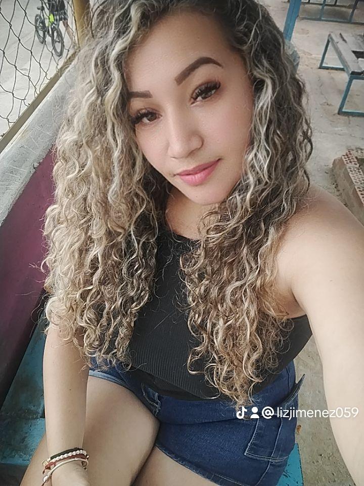 672835959: Chica busca chico en Málaga