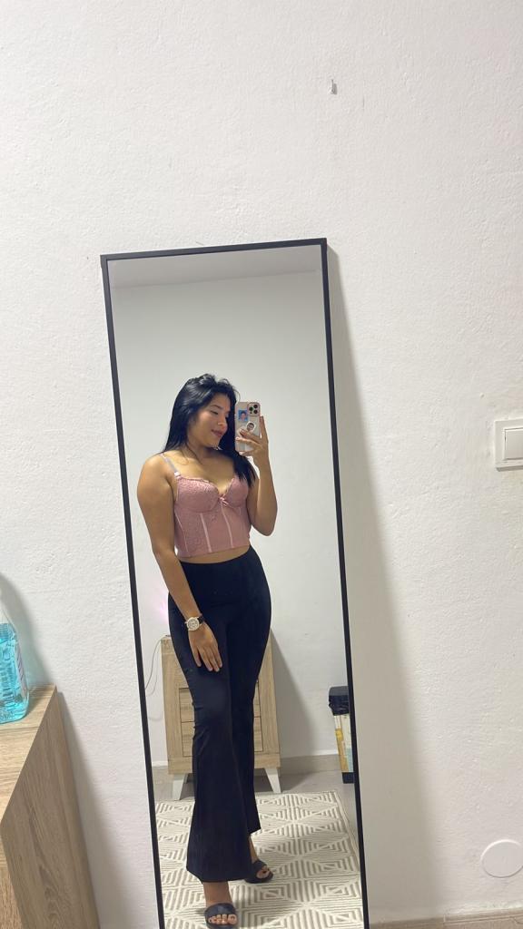 604203984: Chica busca chico en Ibiza