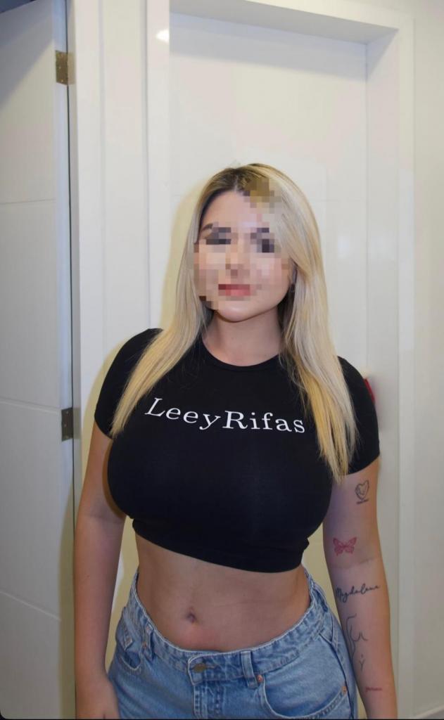 Chica busca chico en Cádiz: 