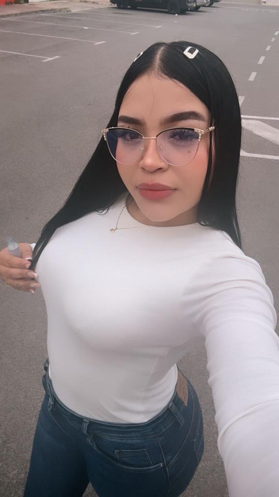 686148942: Chica busca chico en Alicante