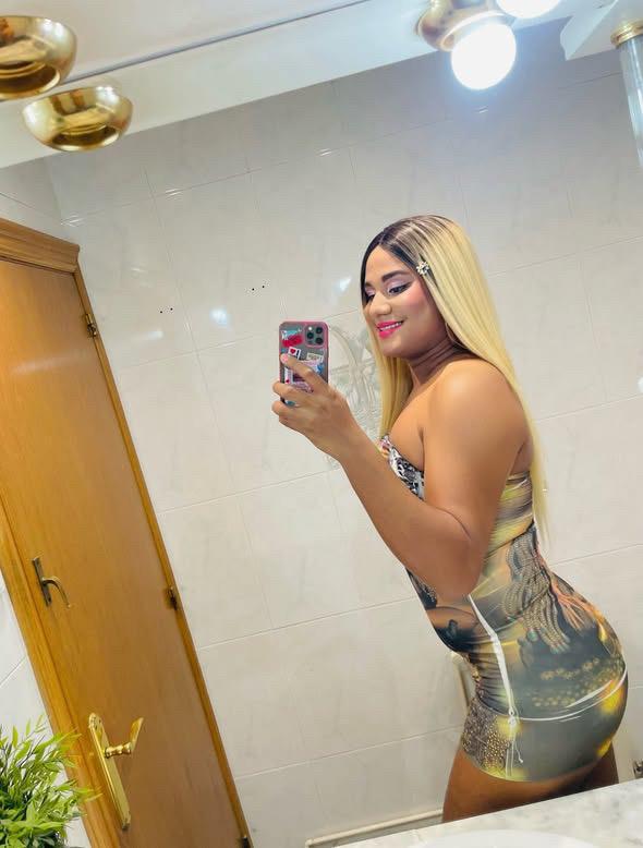 603643710: Transexual en Barcelona