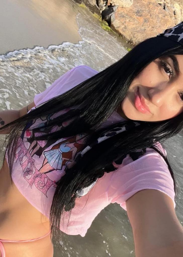 603117279: Chica busca chico en Barcelona
