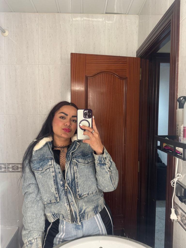 Chica busca chico en Albacete: 