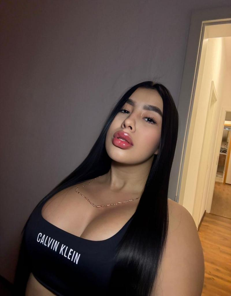 Chica busca chico en Málaga: 