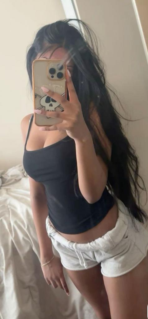 Chica busca chico en Granada: 