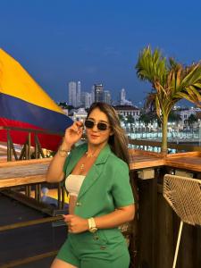 612486134: Chica busca chico en Almería