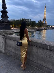 671670283: Chica busca chico en Zaragoza