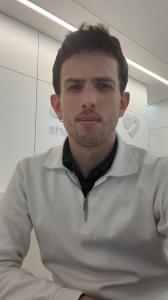 616091904: Chico busca chica en Madrid