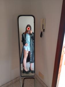 613261847: Chica busca chico en Pontevedra
