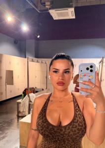 677129906: Chica busca chico en Cádiz