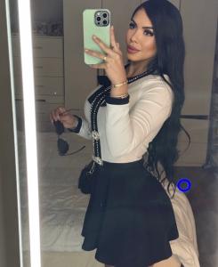 613371794: Chica busca chico en Navarra