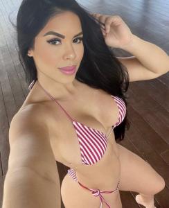 613371794: Chica busca chico en Navarra