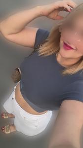 607054241: Chica busca chico en Madrid
