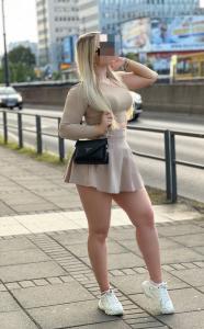 611257110: Chica busca chico en León