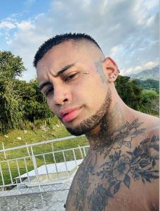 692886300: Chico busca chica en Málaga
