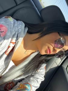 604203984: Chica busca chico en Ibiza