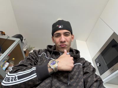 651798760: Chico busca chica en Madrid
