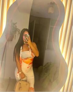 642148850: Chica busca chico en Zaragoza