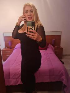 661011126: Chica busca chico en Granada