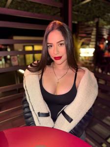 614519549: Chica busca chico en Zaragoza