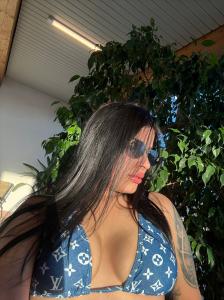 695042963: Chica busca chico en Málaga