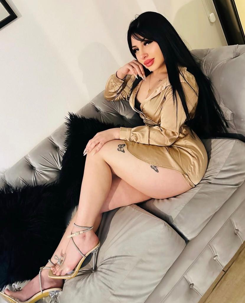 Chica busca chico en Barcelona: 