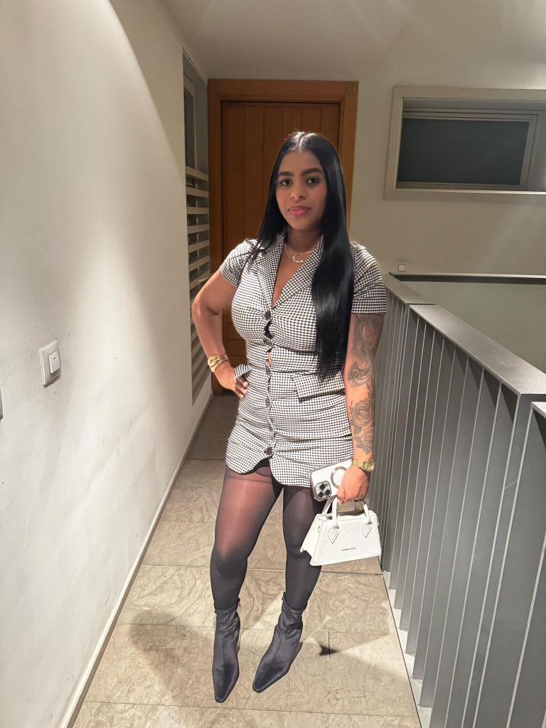 Chica busca chico en Barcelona: 