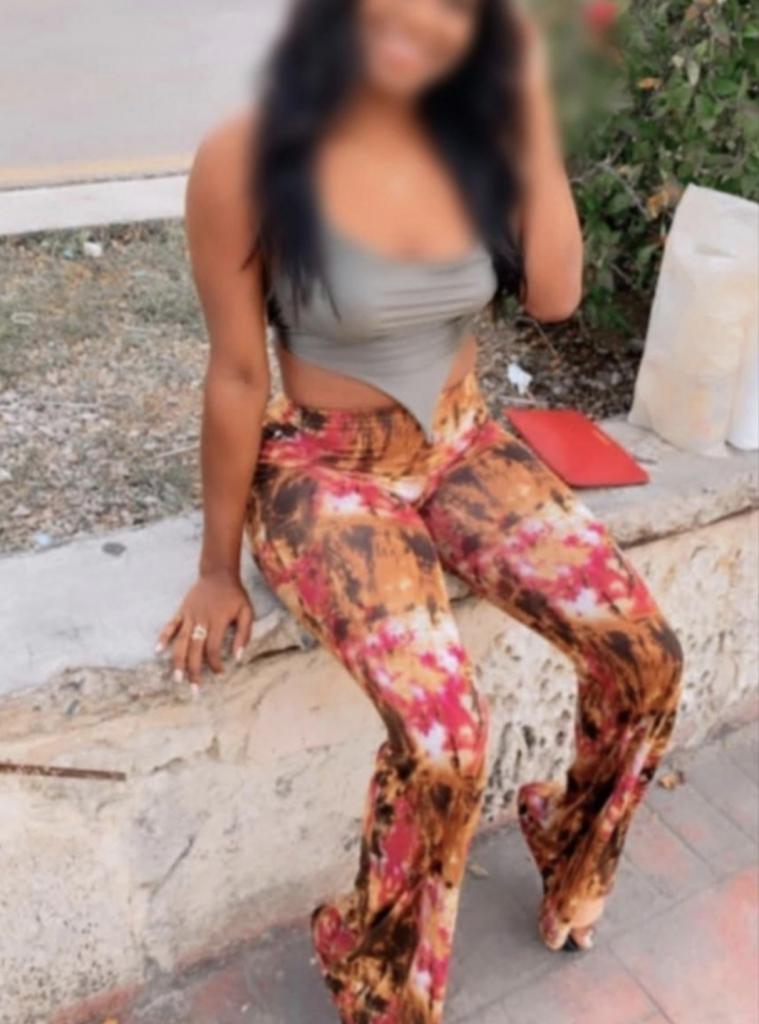 Chica busca chico en Gerona: 