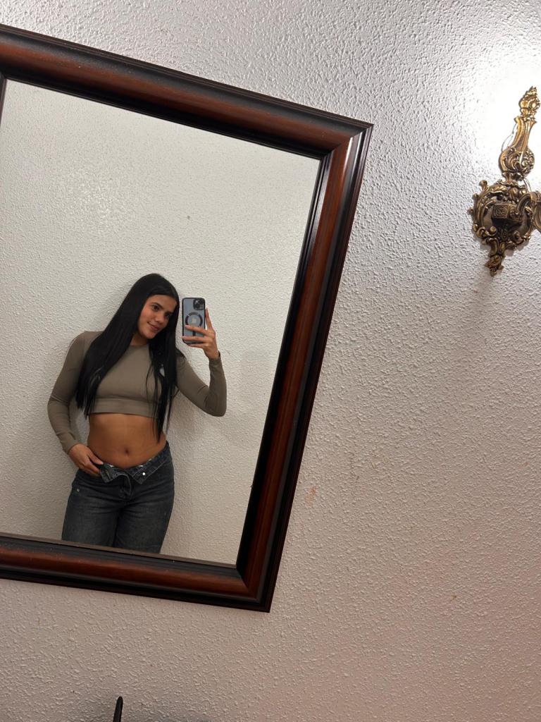 Chica busca chico en Murcia: 