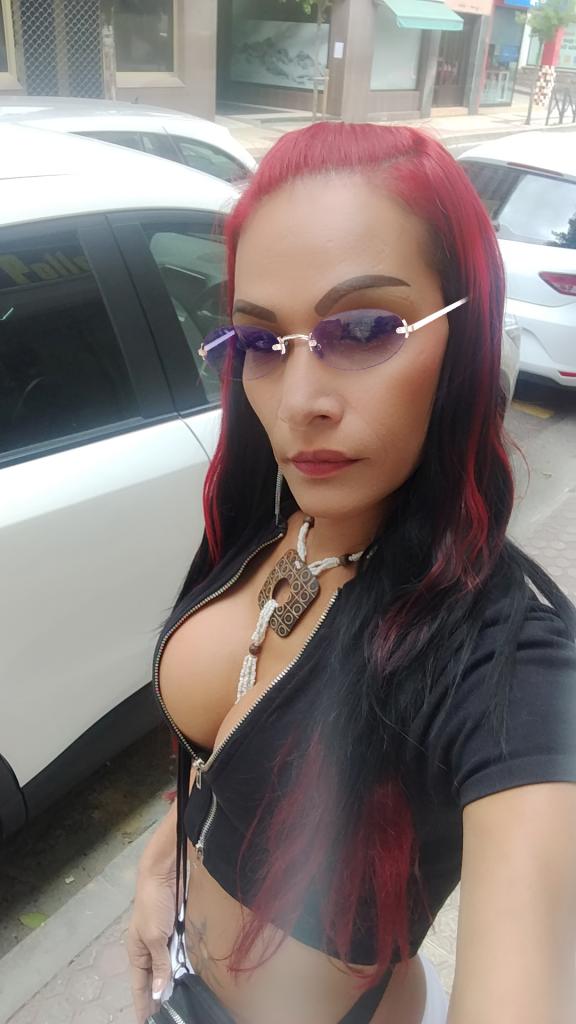 604190206: Travesti en Huesca