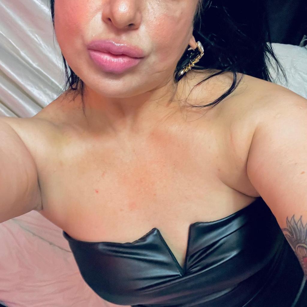 Chica busca chico en Gerona: 