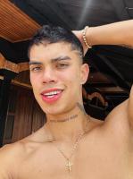 613425515: Chico busca chica en Málaga